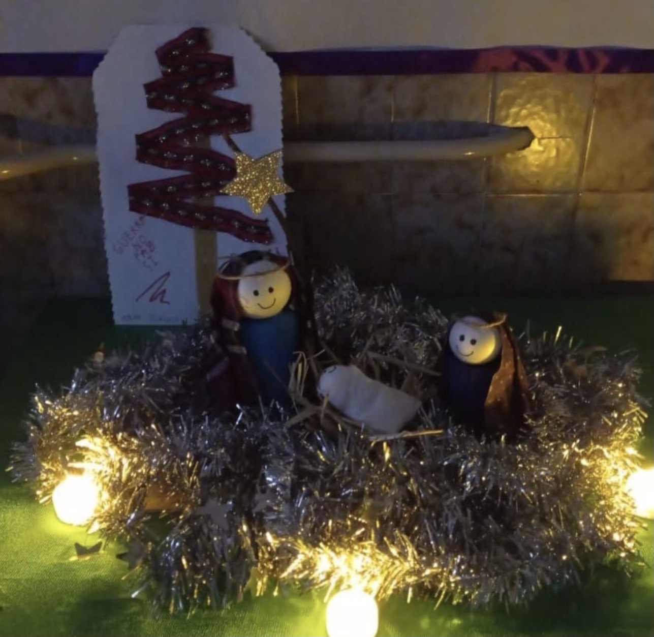 Aula Estable. Esperando la Navidad.