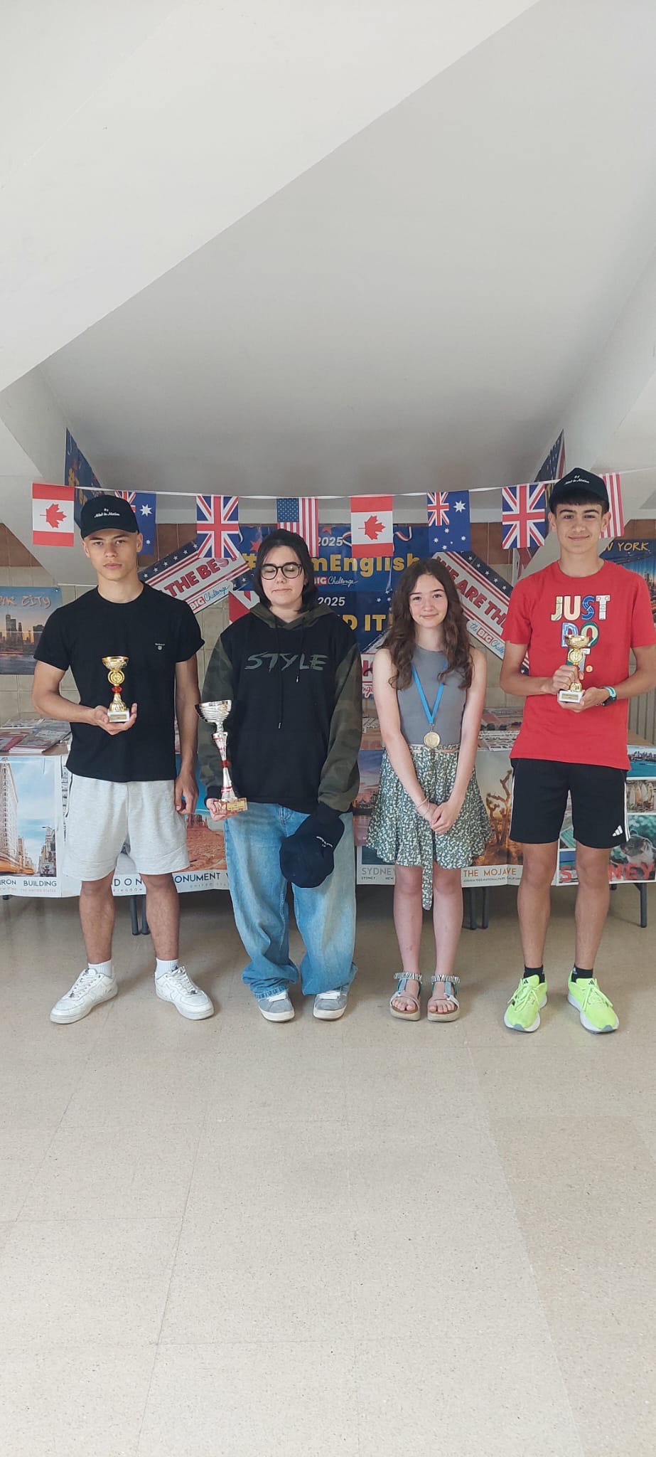 Excelentes resultados de nuestro alumnado de Secundaria en el Big Challenge / Bigarren Hezkuntzako ikasleen emaitza bikainak Big Challengean